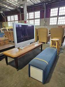 lot 21743 image: 42in Panasonic TV, Blue Bench, Stools, Coffee Table