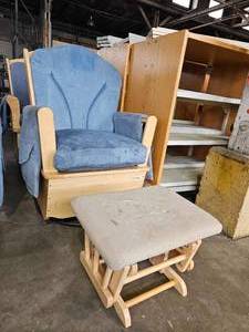 lot 21754 image: Foundation Rocking Chair W Foot stool