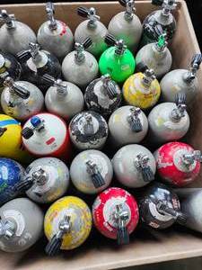 lot 12686 image: (1) 28in SCUBA Tank - Mixed Aluminum Cylinders with DIN Valves