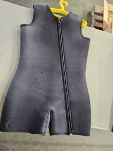 lot 19770 image: Neoprene Shorty Wetsuit Size 2X