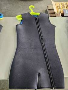 lot 19772 image: Neoprene Wetsuit Vest with Front Zipper Size Xl