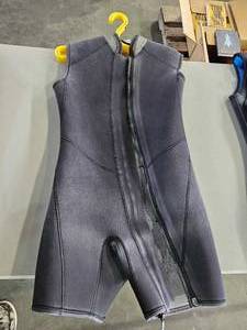 lot 19775 image: Life Link III Flight Suit Neoprene Vest
