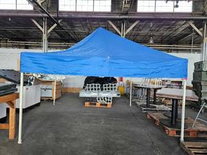 lot 22088 image: EZ Up  10ft X 10ft C anopy