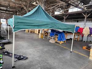 lot 22101 image: Green Trees 10ft X 10ft Canopy W KD Kanopy Top Green