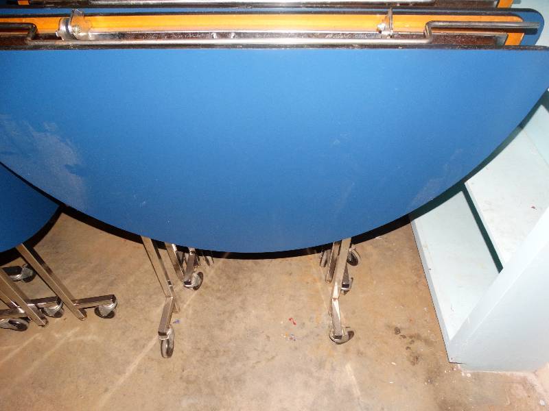 lot 764 image: 5 folding round cafeteria tables on wheels