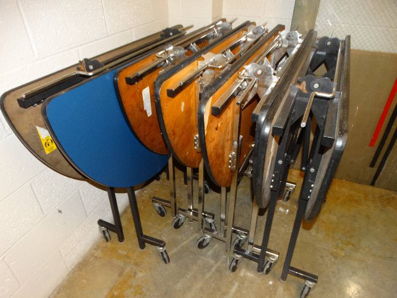 lot 766 image: 5 folding round cafeteria tables on wheels