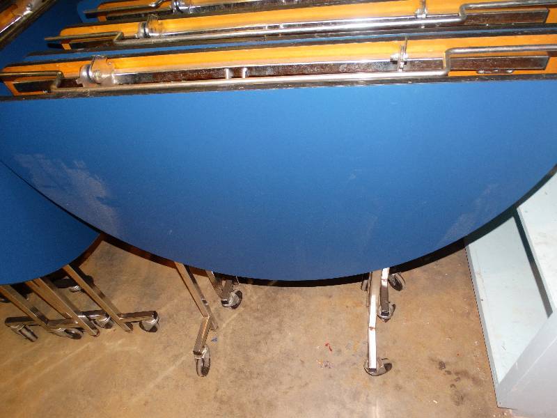 lot 771 image: 6 folding round cafeteria tables on wheels