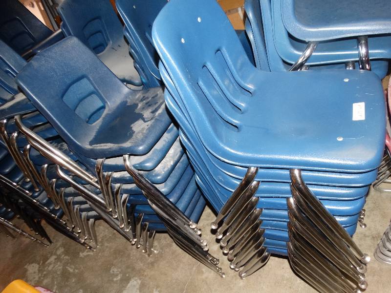 lot 634 image: 48 stacking chairs
