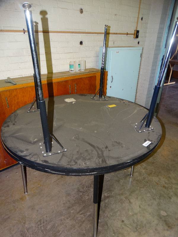 lot 682 image: 2 round classroom tables w adjustable legs