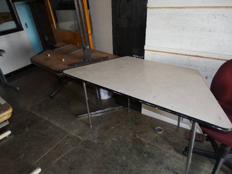 lot 684 image: Lot of 3 classroom tables