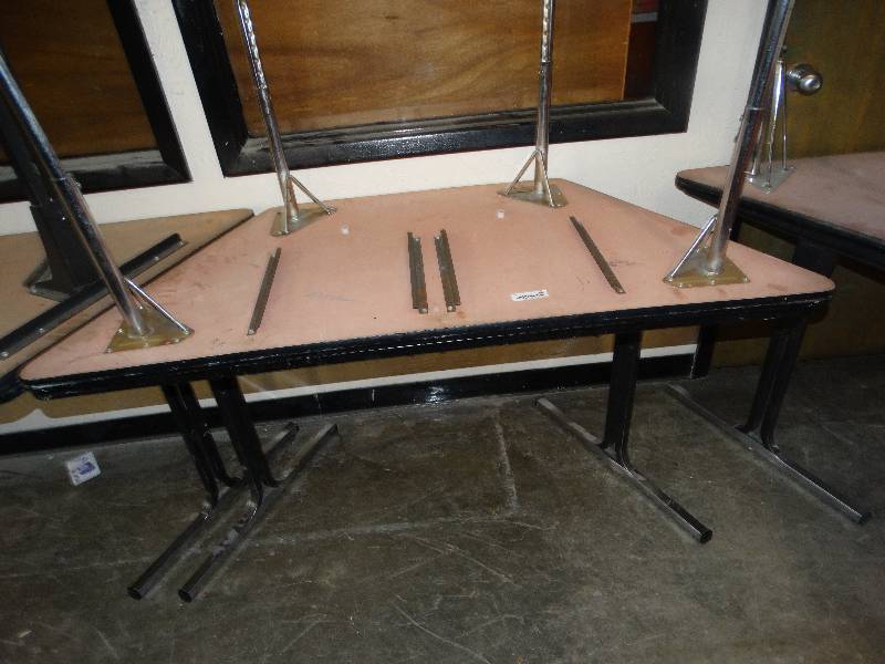lot 688 image: 2 classroom tables