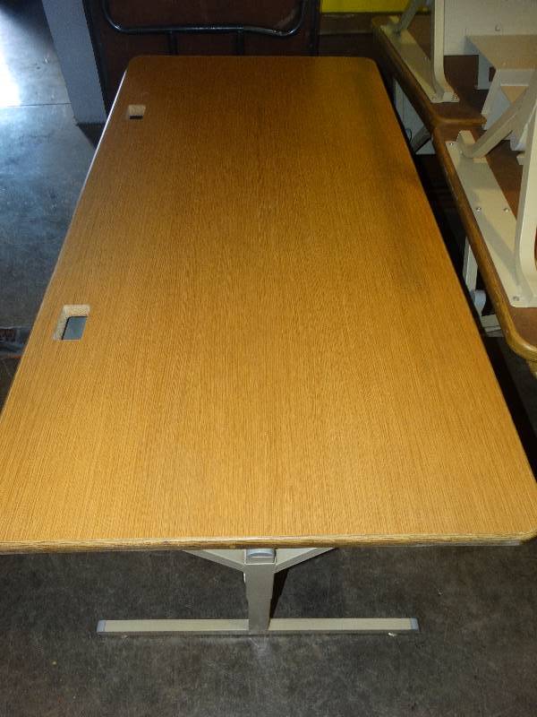 lot 690 image: 2 large computer tables