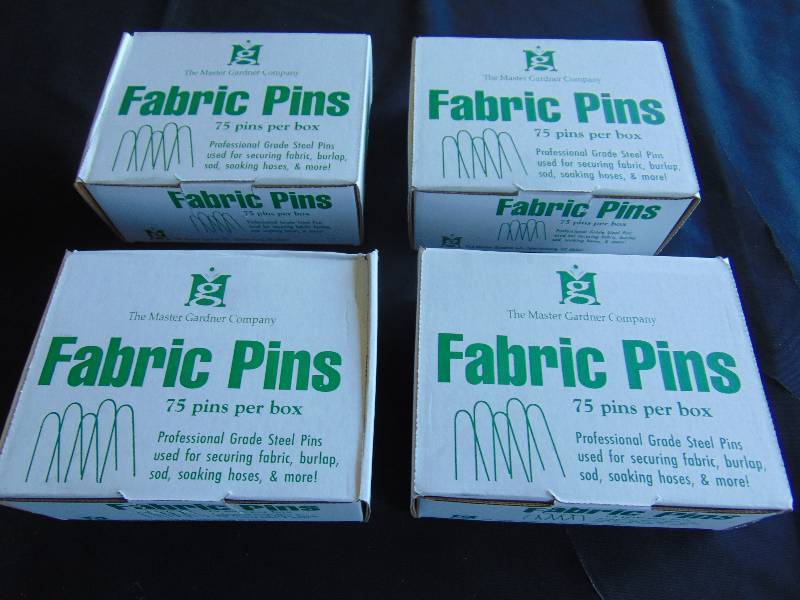 lot 2023 image: (4) boxes MAster Gardner Co. Fabric Pins, Professional Grade Steel, (75) pins per box, (75 x 4 300 pins total)