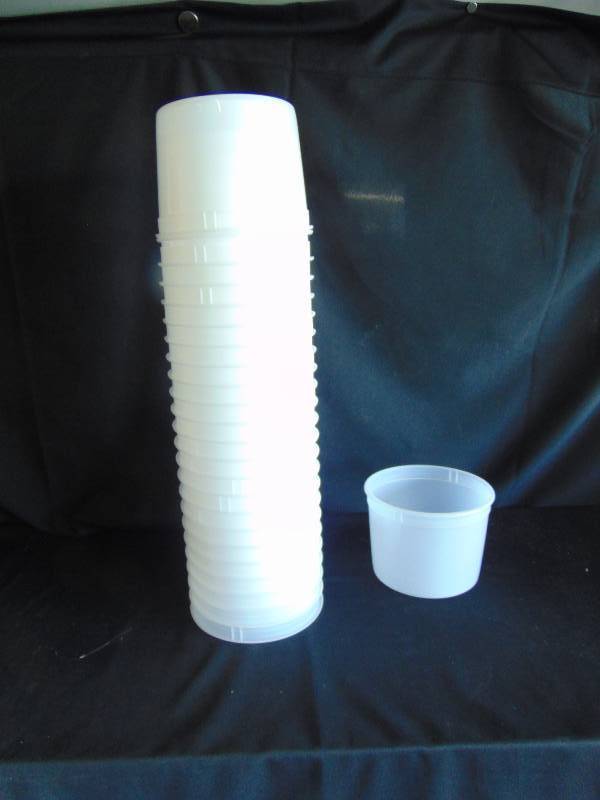 lot 2037 image: (25) ct. lot Berry Plastics 1A tubs, approx 32 oz, white, lid not included