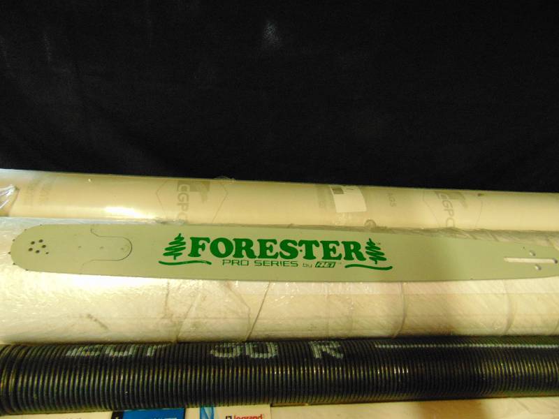 lot 2052 image: Forester Pro Series Chainsaw Bar HJ24 50 84W E16, 27-58 long for 30-32 saw