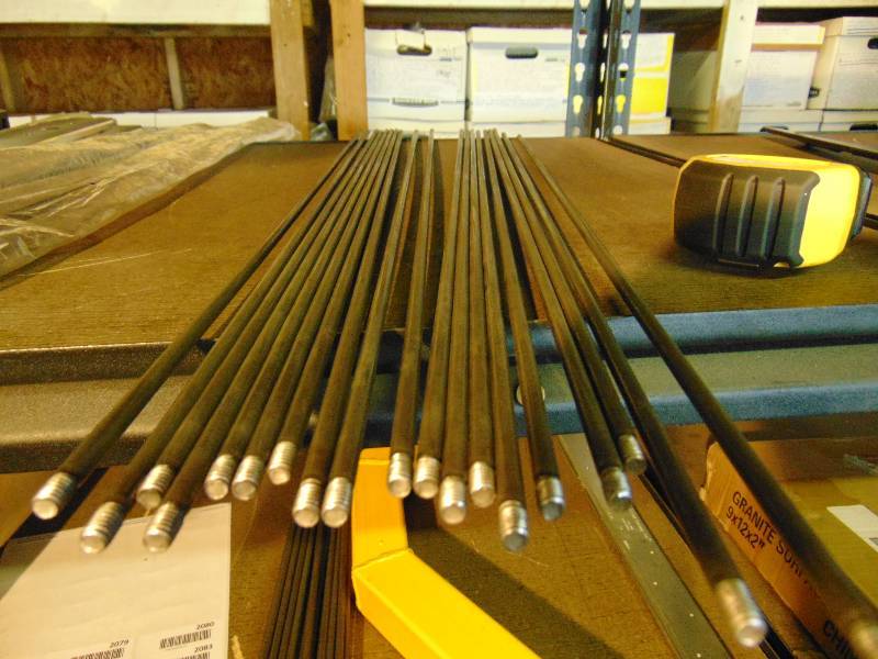 lot 2079 image: (19) ct. lot steel rods w threaded ends, 31-12 x 14 diameter