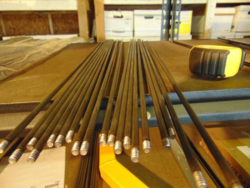 lot 2080 image: (19) ct. lot steel rods w threaded ends, 31-12 x 14 diameter