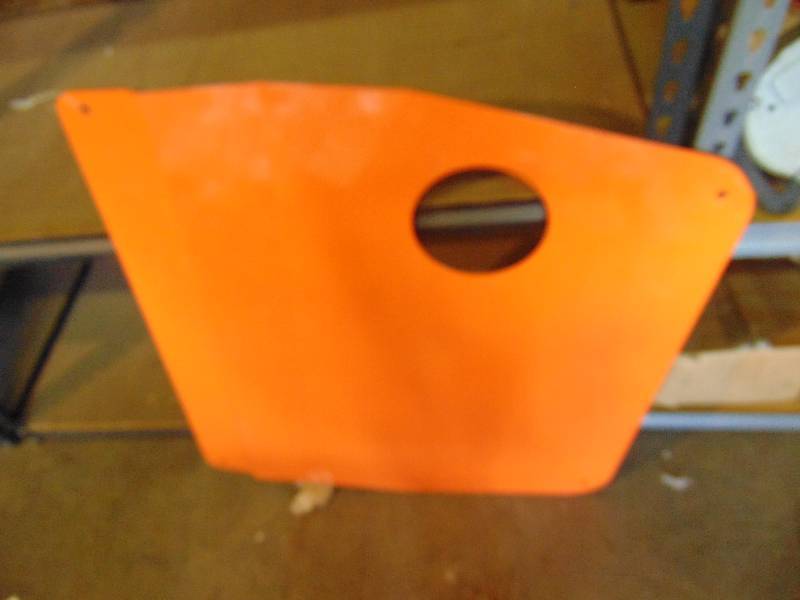 lot 2113 image: Orange Steel Plate, unmarked, unbranded, 28 x 30
