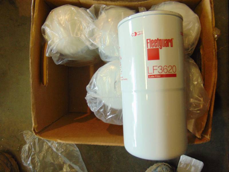 lot 2147 image: (6) ct. lot Fleetguard LF.3620 Lube Filters