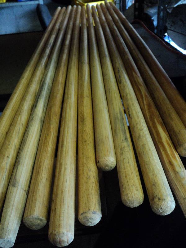 lot 2180 image: (12) ct. lot wood handles, 5 long, push-in ends
