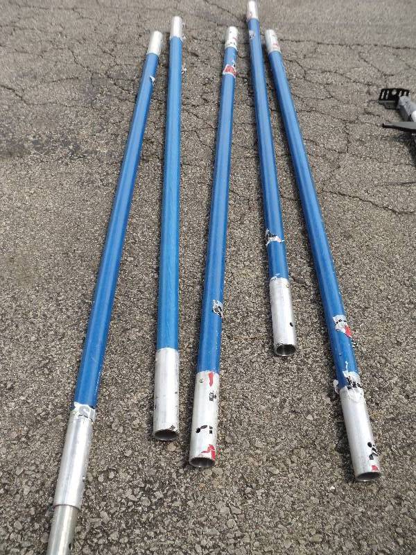 lot 2204 image: (5) ct. lot Fiberglass poles, 69 long