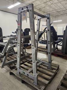 lot 5517 image: Hammer Strength EZ Curl Barbell Rack