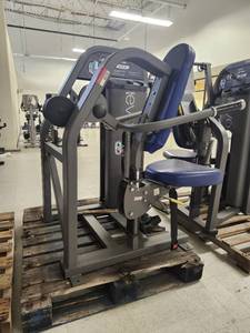 lot 5521 image: Nautilus Nitro Evo Seated Dip
