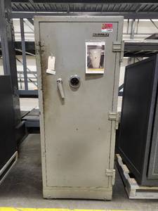 lot 15609 image: Grey Meilink Safe (No Code)