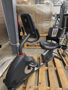 lot 1540 image: Schwinn Recumbent Bike
