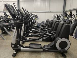 lot 1592 image: Life Fitness Elliptical