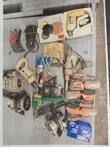 lot 10003 image: Assorted Power Tools