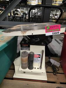 lot 10009 image: Jet Benchtop Oscillating Spindle Sander