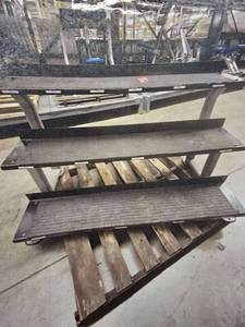 lot 9807 image: 3 Tier Kettle Bell Rack