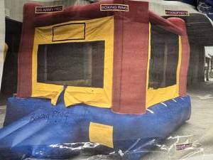 lot 9817 image: Boxing Ring Inflatable