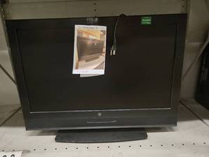 lot 20609 image: Westing House 32 Television