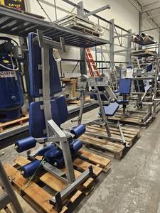 lot 9505 image: Hammer Strength Decline Abdominal Bench
