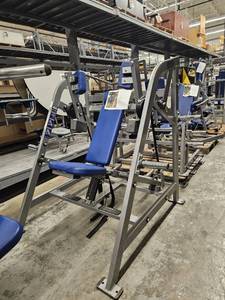 lot 9508 image: Hammer Strength Pullover