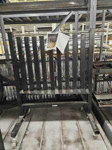 lot 9537 image: Pole Rack