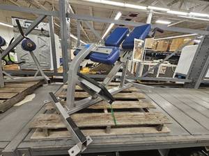 lot 9543 image: Hammer Strength 45° Back