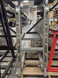 lot 9561 image: Troy Barbell Rack