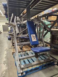 lot 9568 image: Hammer Strength ISO-Lateral Super Incline Press