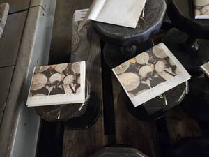 lot 9650 image: (2) 5lbs Iron Grip Dumbbells