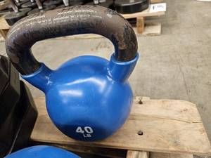 lot 9671 image: (1) 40lb Kettle Bell