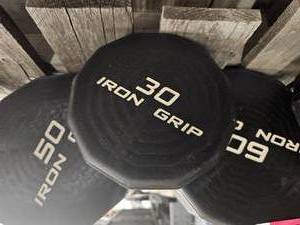 lot 9710 image: (1) 30lb Iron Grip Straight Bar