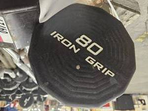 lot 9730 image: (1) 80lb Iron Grip Curl Bar