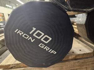 lot 9747 image: (1) 100lb Iron Grip Straight Bar