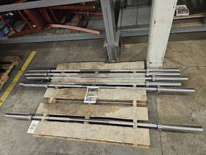 lot 9760 image: (1) 15kg Straight Bar