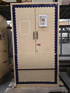 lot 10085 image: HON Large Light Wood Wardrobe
