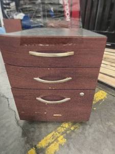 lot 10095 image: 3 Drawer Wood File Cabinet