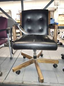 lot 15656 image: Wood And Black Rolling Office Chair